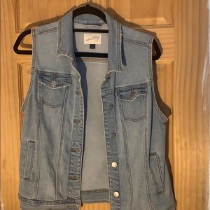 Light Wash Denim Vest